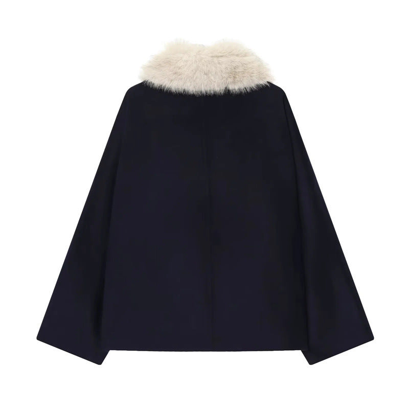 Casaco com Gola de Pelo Sintético